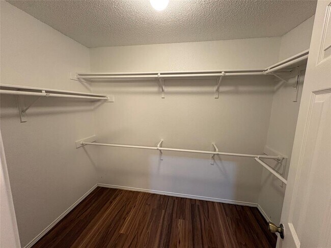 Building Photo - 8002 Marble Ridge Dr