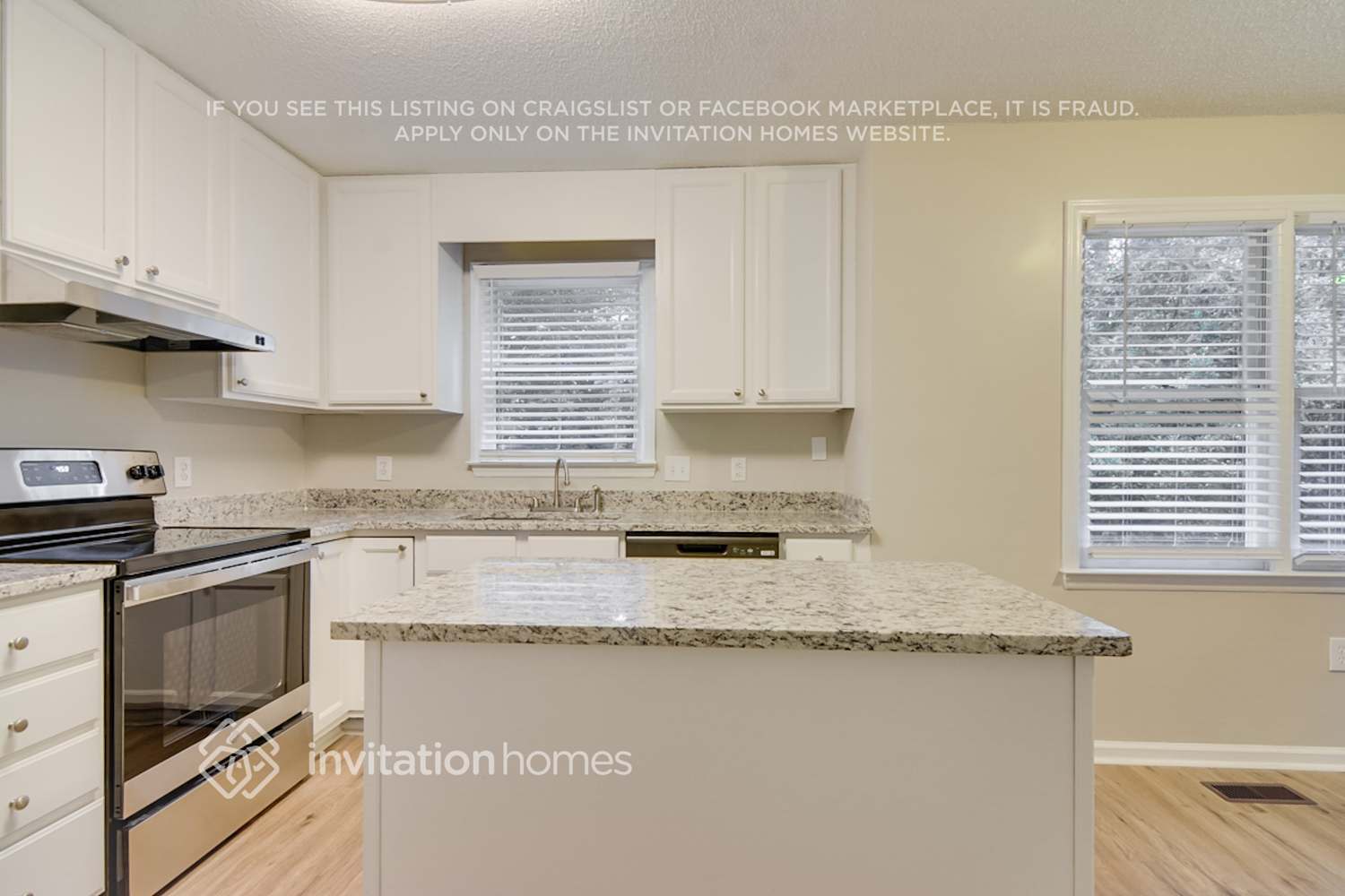 Building Photo - 3925 Old Coach Rd