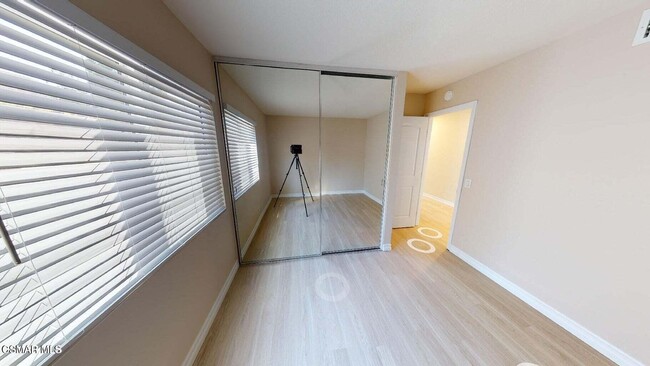Building Photo - 89 Los Vientos Dr