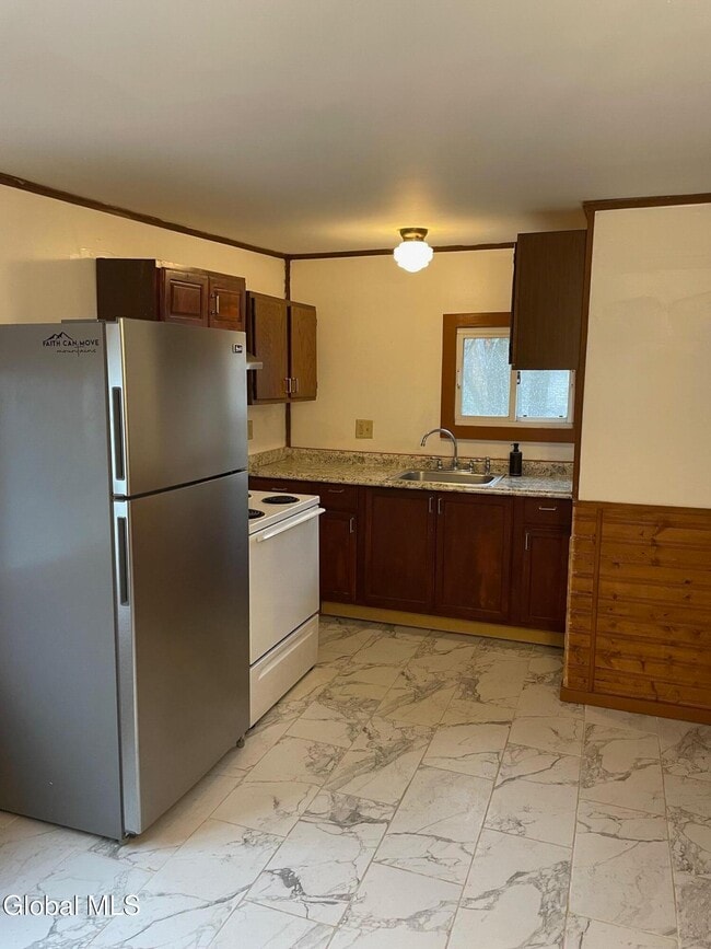 Building Photo - 6209 Schoharie Turnpike