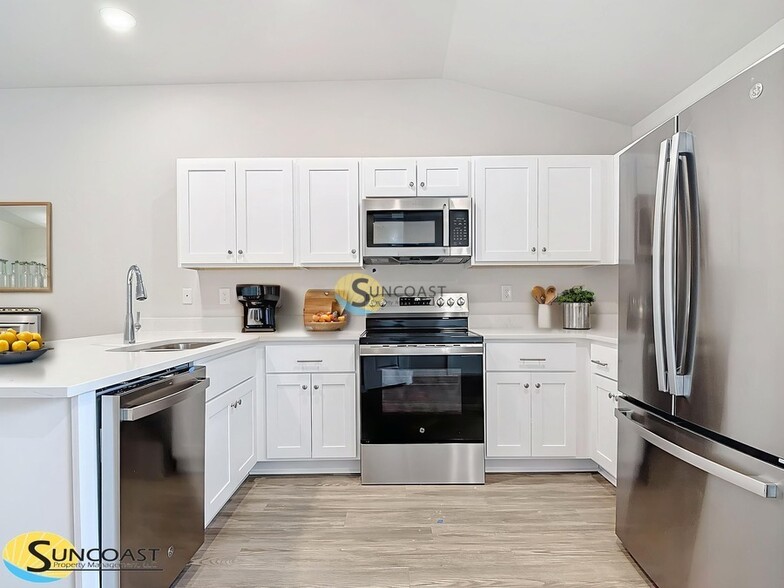 Building Photo - 109 E Harvard St