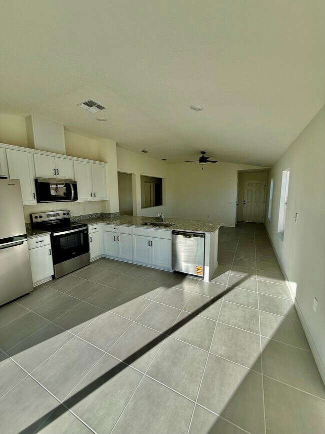 Building Photo - 10468 Wet Marsh Cv