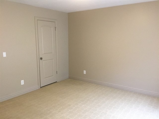 Building Photo - 934 E 490 N