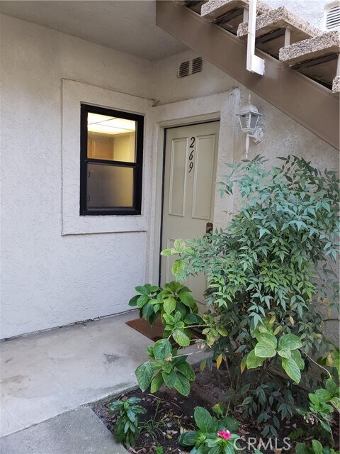 Building Photo - 22889 Hilton Head Dr
