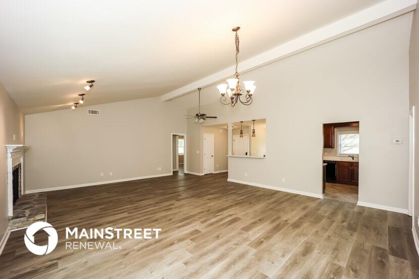 Building Photo - 1815 Quailwood Dr