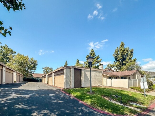 Building Photo - SD: Spacious 2BD/2BA Condo in Rancho Bernardo with Club Amenities, 2-Car Garage & Private Patio