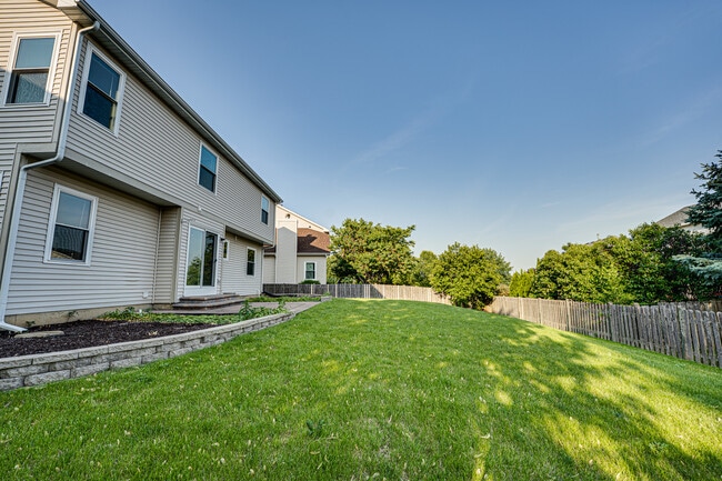 Building Photo - 3951 Nicholas Ct