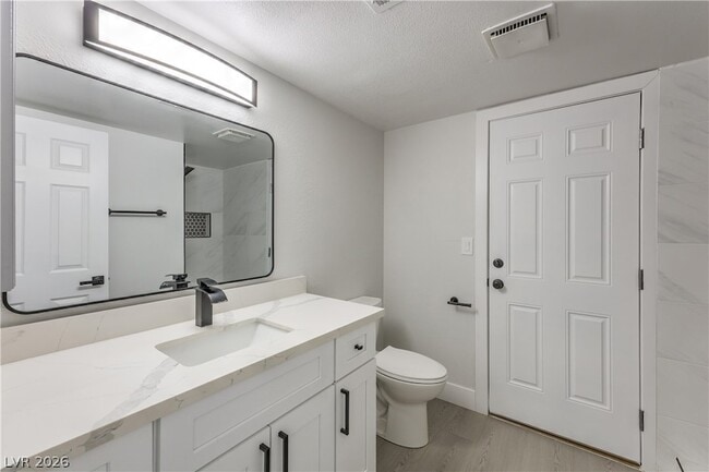 Building Photo - 6348 Vicuna Dr