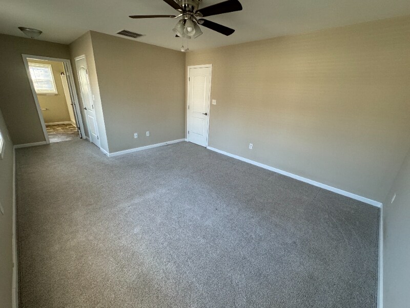 Building Photo - 277 Sweeping Mist Cir