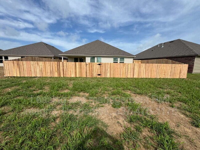 Building Photo - 9239 Garrett Rd