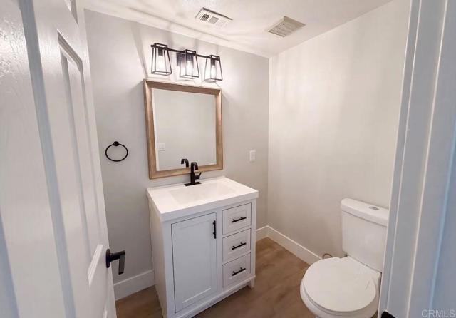 Building Photo - 6005 La Castana Way