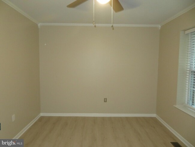 Building Photo - 9150 Lambskin Ln