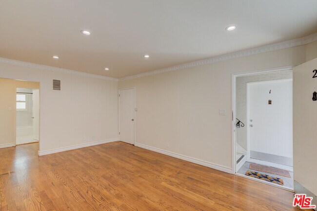 Building Photo - 1643 N Formosa Ave