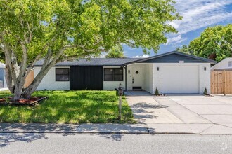 Building Photo - 9124 Lido Ln