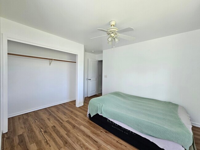 Building Photo - 15-1817-1817 14th Ave