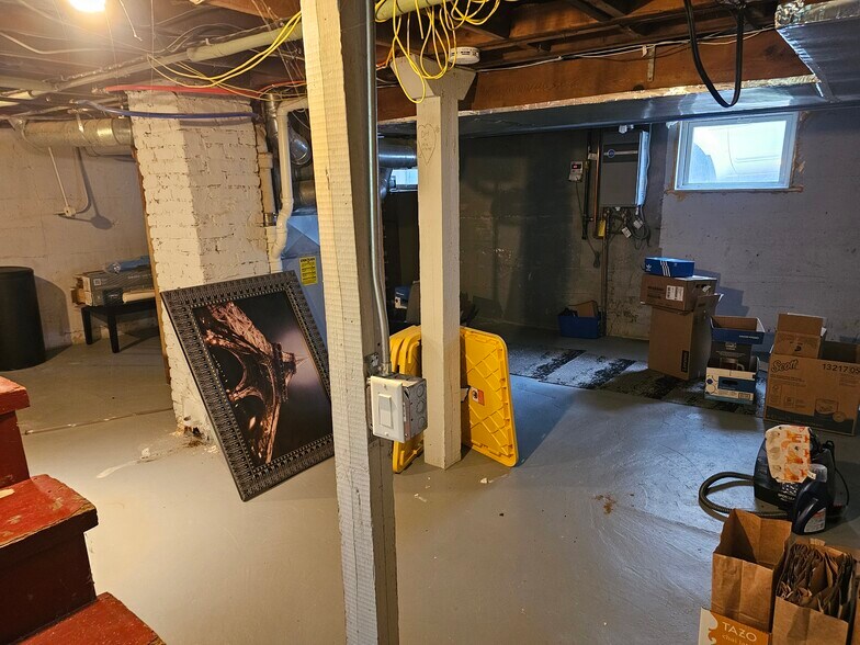 Basement - 521 Memphis Ave