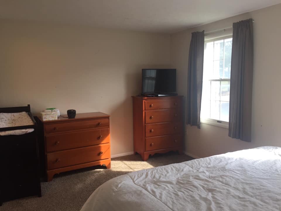 Building Photo - 6206 Patrick Henry Dr