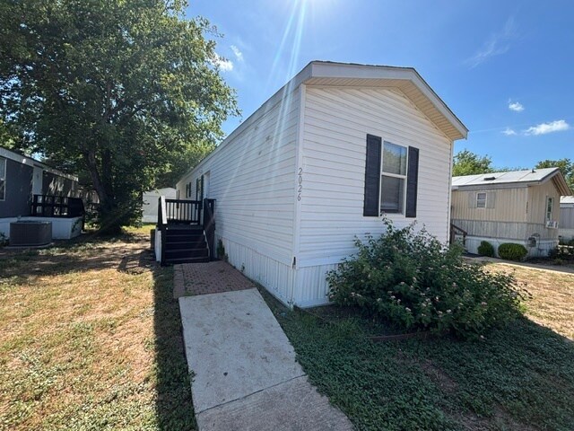 Building Photo - Windy Meadows