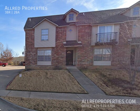 Primary Photo - 1724 N Chestnut Ave