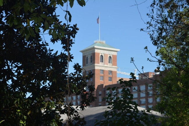 Building Photo - 735 Ponce De Leon Ct NE