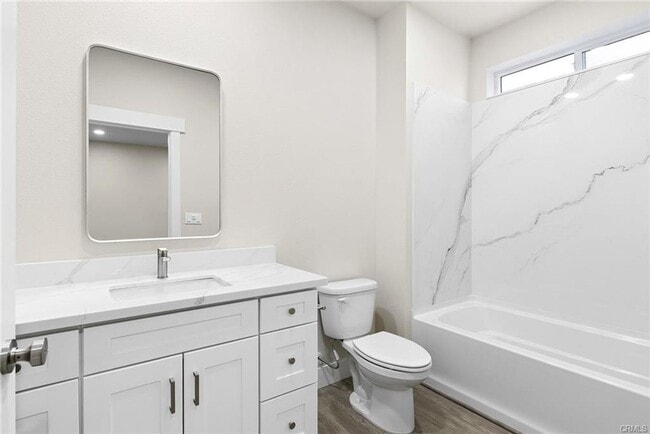 Building Photo - Newer 2BR/2BA Home in Paradise — 2-Car Garage, Yard, Pet-Friendly