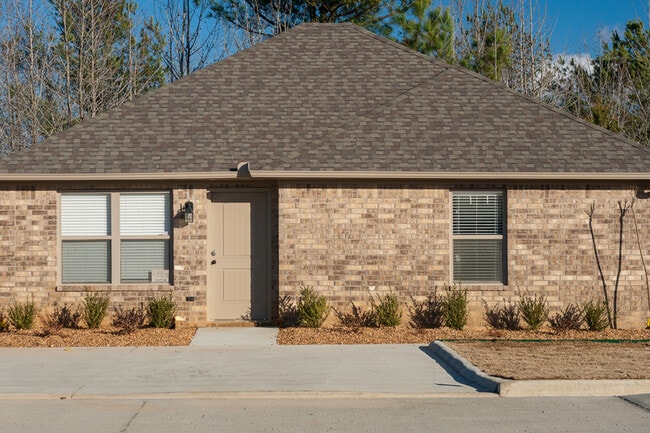 Building Photo - 325 Story St