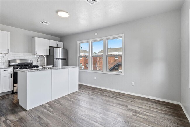 Building Photo - 4610 N Classen Blvd