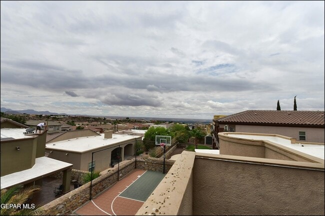 Building Photo - 6304 Franklin Trail Drive