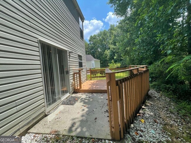 Building Photo - 2077 Patterson Park Pl