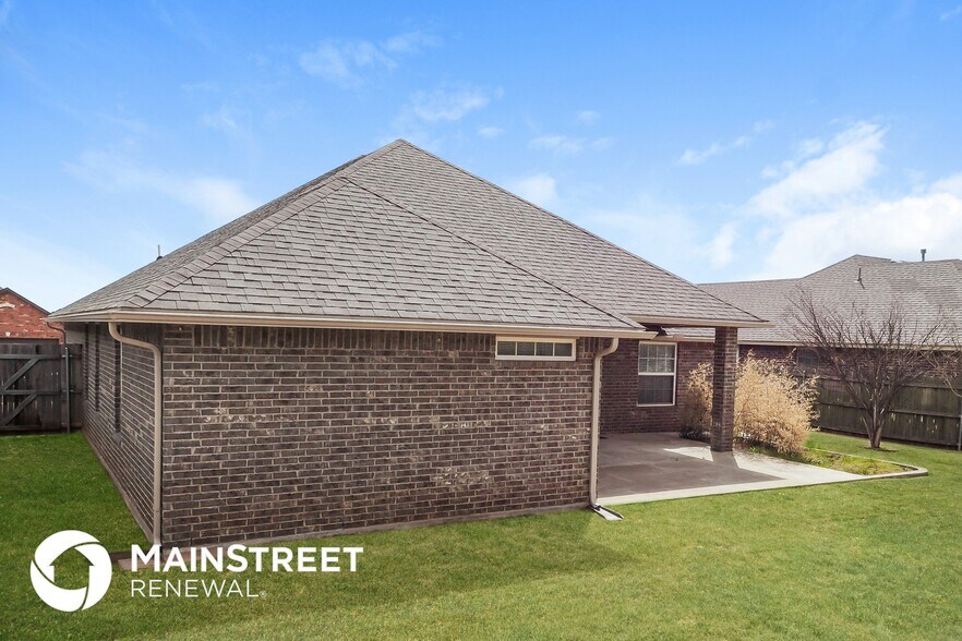 Building Photo - 3109 Canton Trail