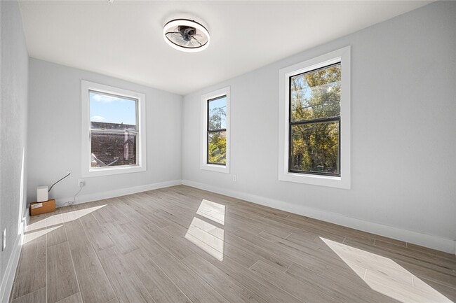 Building Photo - 3229 Holman St