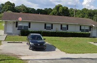 Building Photo - 1630 NE 71st Pl
