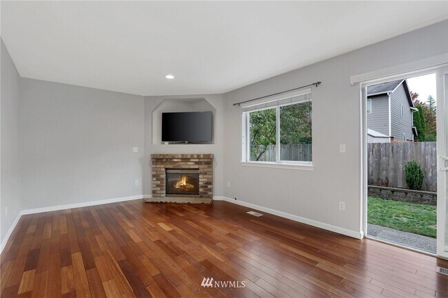 Building Photo - 27616 239th Pl SE