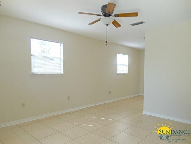 Building Photo - Nice 2 Bedroom Duplex in Mary Esther