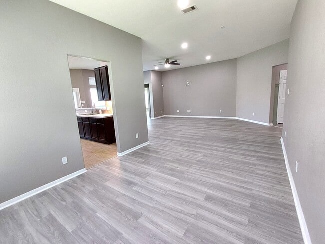 Building Photo - 23150 Quiet Heron Ct