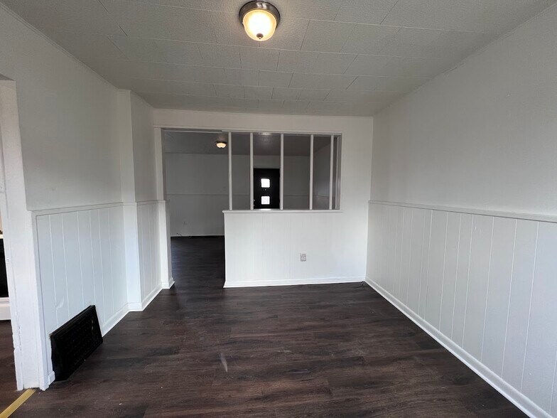 DR - 130 New Jersey Ave