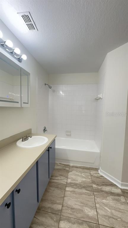 Building Photo - 668 Cornwallis Dr