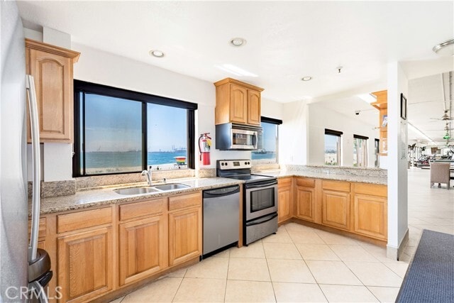 Building Photo - 1750 E Ocean Blvd