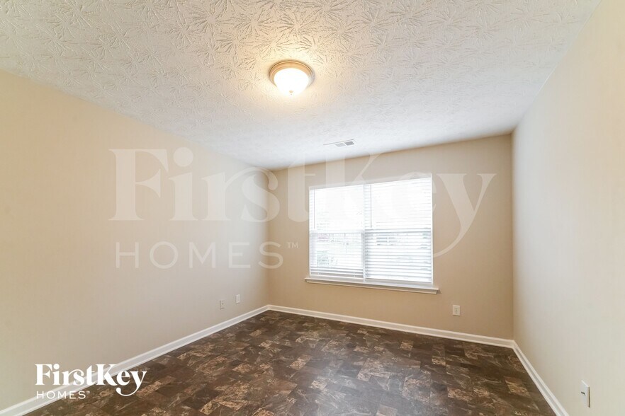 Building Photo - 276 Weatherstone Pointe Dr