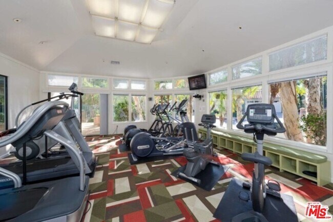 Gym - 3009 Nicada Dr