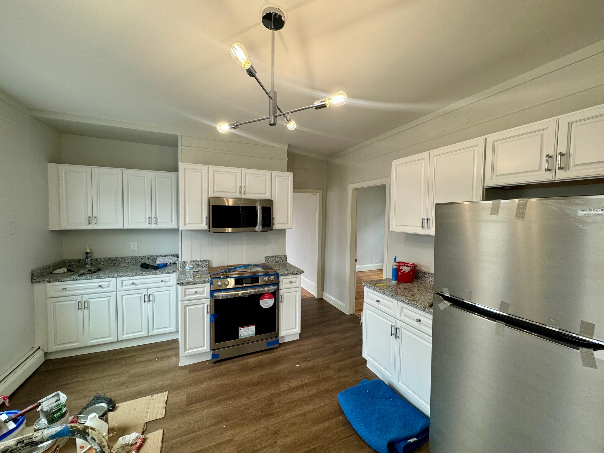 Building Photo - 224 Park Ave