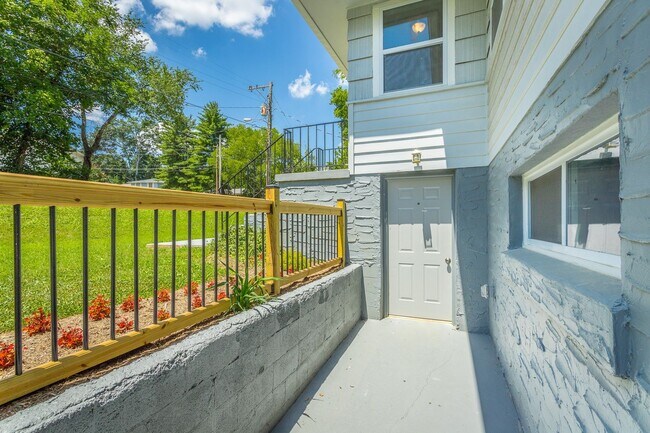 Building Photo - 3204 Harrison Pike