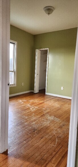 Building Photo - 80 Smith Rd