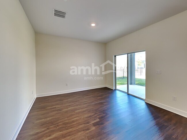 Building Photo - 33949 Widman Way