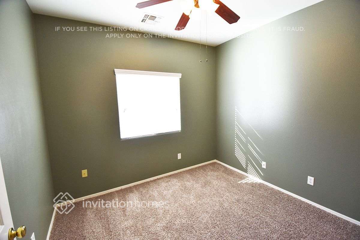 Building Photo - 14611 W Acapulco Ln