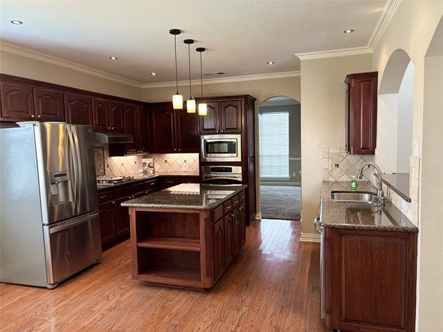 Building Photo - 3405 Hillpark Ln