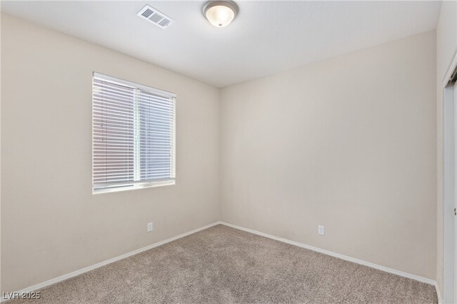 Building Photo - 7605 Lake Fork Peak St