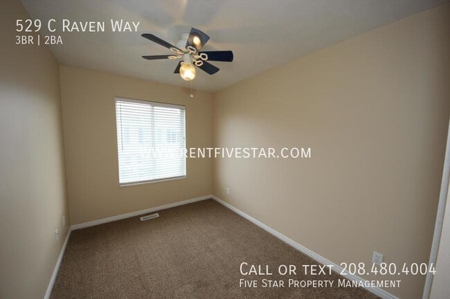 Building Photo - 529 Raven Way