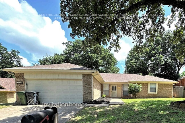 Building Photo - 4510 Lone Oak Dr