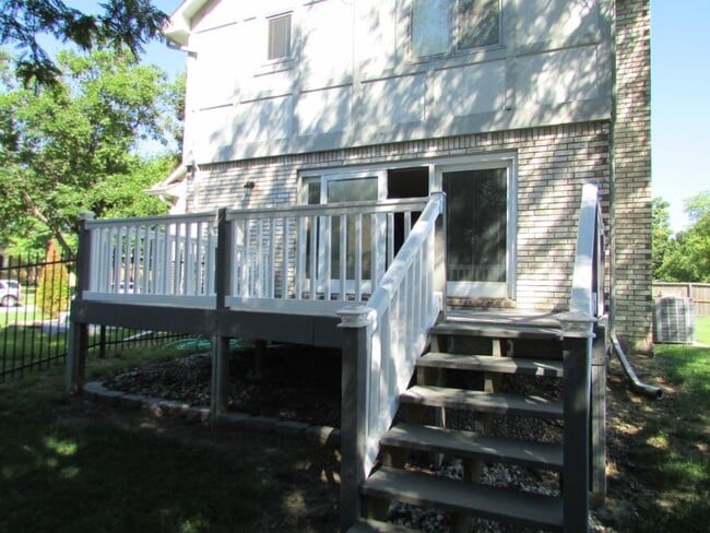 Building Photo - 4616 Farmstead St